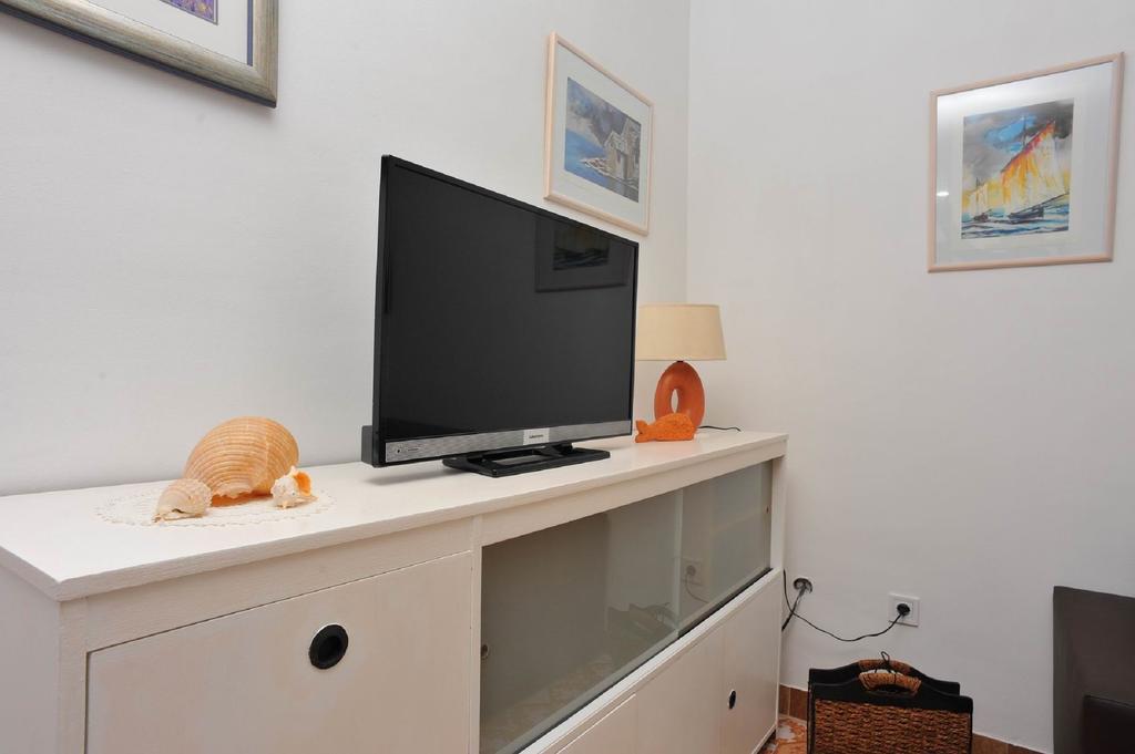 Holiday Home Lucica Sutivan Exterior photo